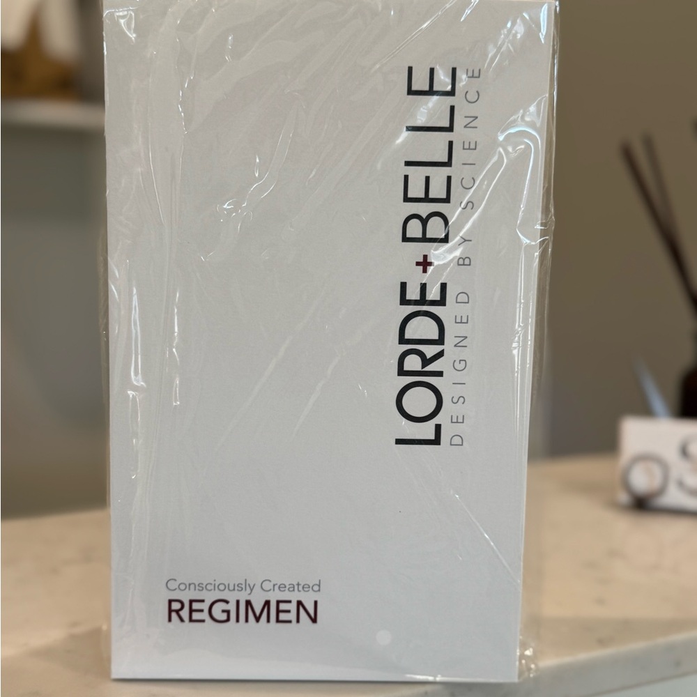 Lorde + Belle White Skincare Regimen